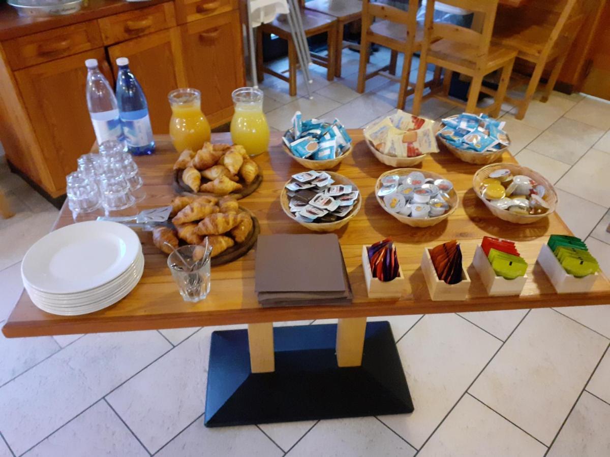 Rifugio Campelli Hotel Barzio Eksteriør billede